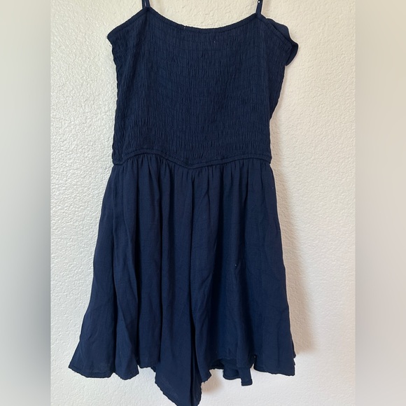 Altar’d State Women’s Navy Blue Romper - Picture 4 of 4